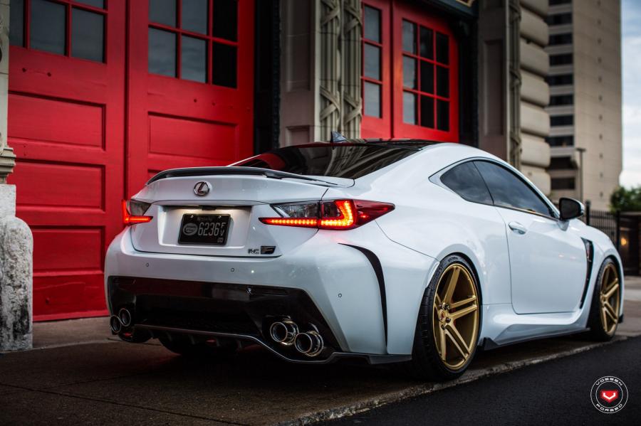  Lexus RC F on Vossen Wheels (VPS-302) 2017 года  (фото 15 из 15)